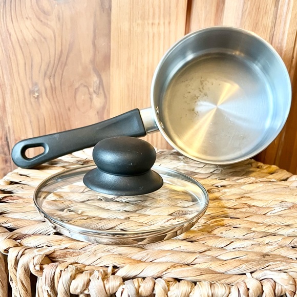 Tools Of The Trade Stainless Steel Pot With Glass Lid Size 1 Quart - Picture 8 of 12